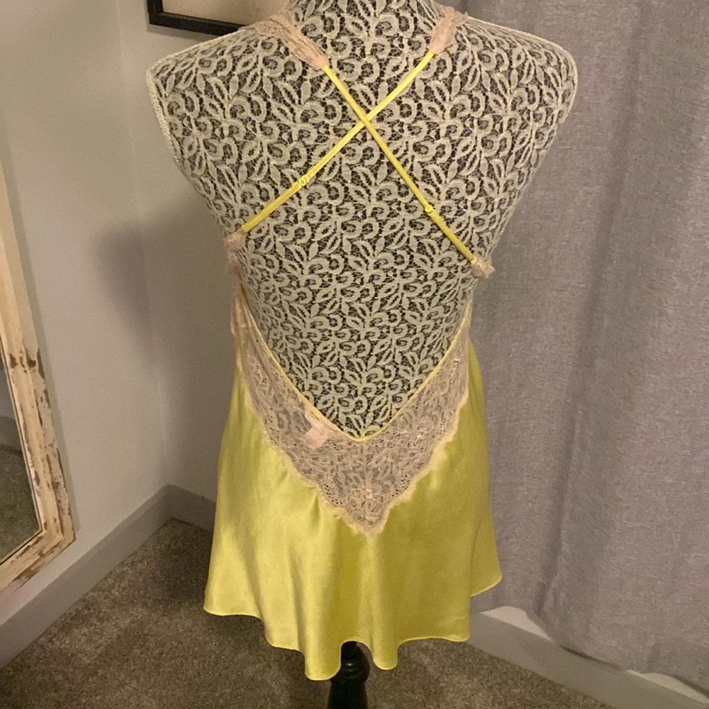 Neon nighty with pink lace and bow M - Picture 3 of 6